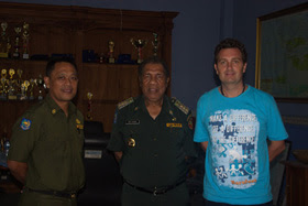 Barefoot Conservation meets the mayor of Raja Ampat