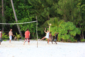 Barefoot Conservation volleyball match